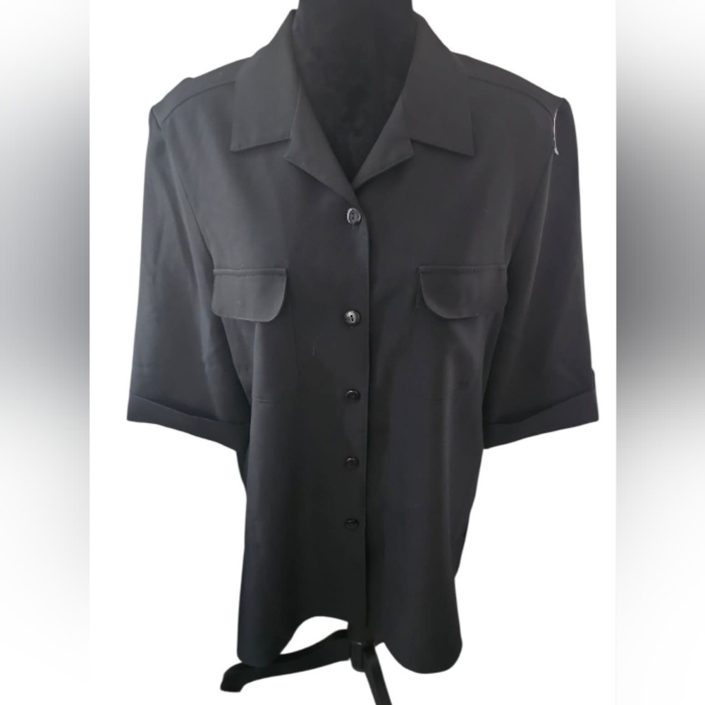 Alia Women's 14 Black Button-Up Shirt